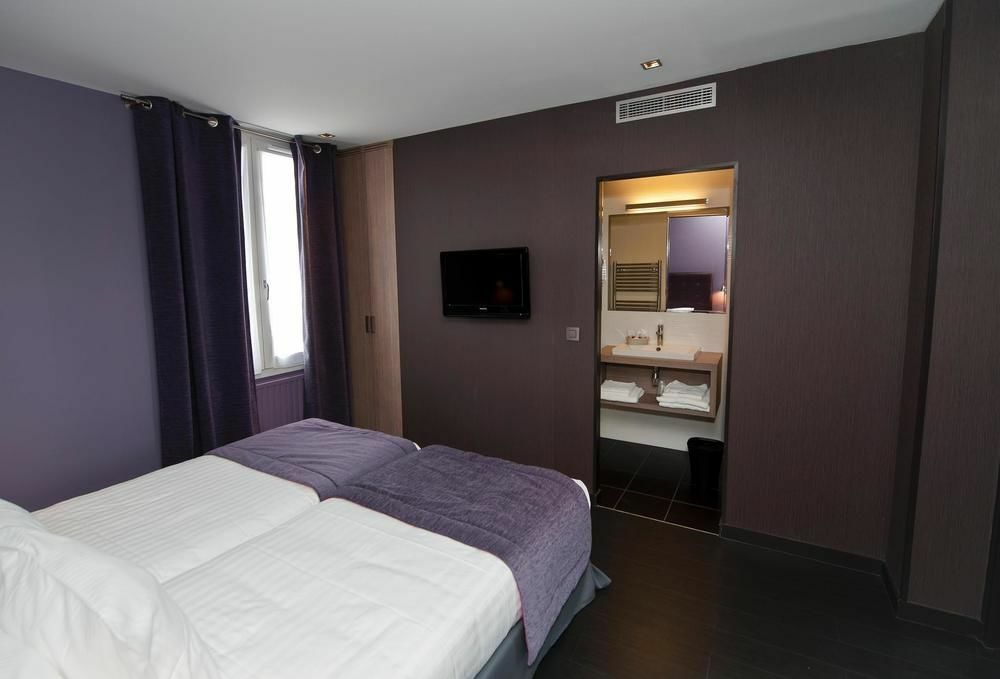 Hotel Saint-charles 3*