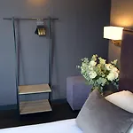 Saint-charles 3* Paris